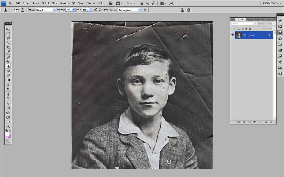 修圖教程!如何用PS修整和恢復(fù)老照片_ps教程自學網(wǎng)(www.16xx8.com) 修圖教程!如何用PS修整和恢復(fù)老照片